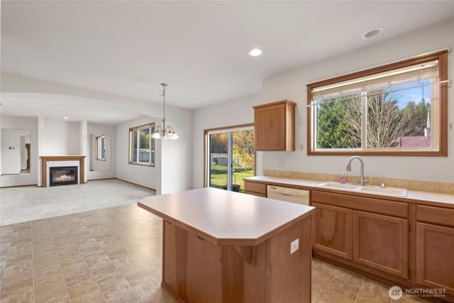 Property photo for 236 Easton, Eatonville photo 4