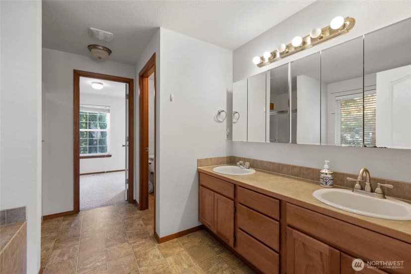 Property photo for 236 Easton, Eatonville photo 29