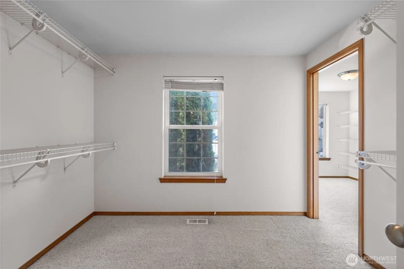 Property photo for 236 Easton, Eatonville photo 32