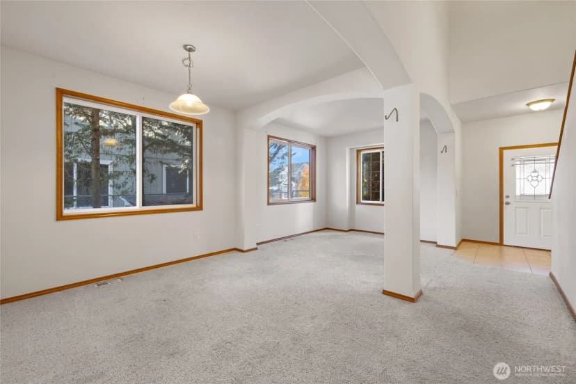 Property photo for 236 Easton, Eatonville photo 6