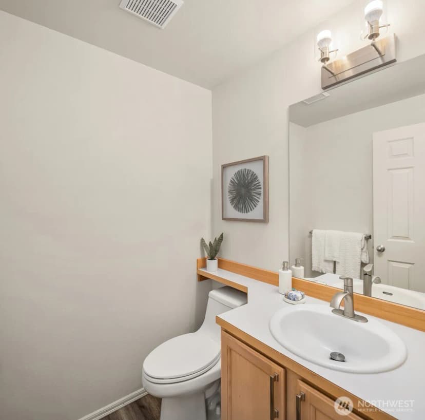 Property photo for 1430 32nd Avenue, Seattle photo 13
