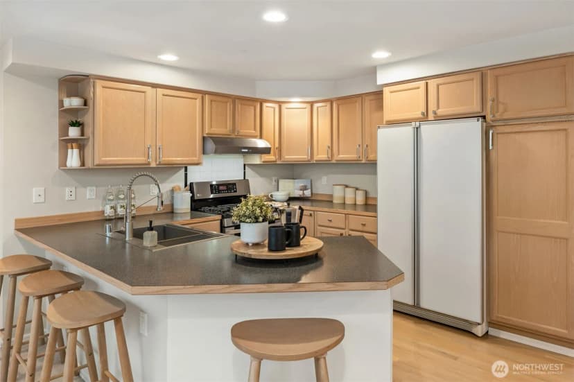 Property photo for 1430 32nd Avenue, Seattle photo 11