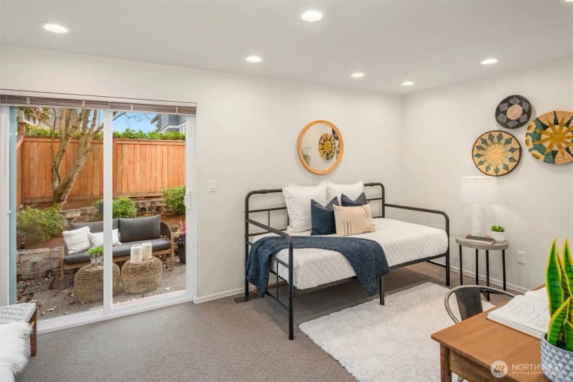 Property photo for 1430 32nd Avenue, Seattle photo 14