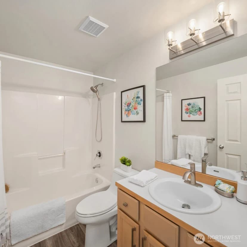Property photo for 1430 32nd Avenue, Seattle photo 24