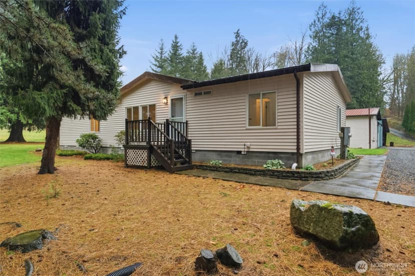 Property photo for 8381 N Telegraph Road, Everson