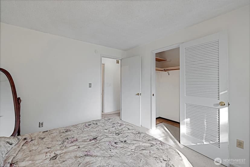 Property photo for 7407 Onyx Drive Sw, Lakewood photo 20