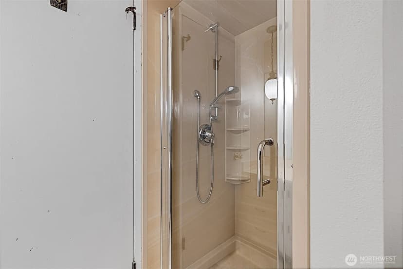 Property photo for 7407 Onyx Drive Sw, Lakewood photo 29