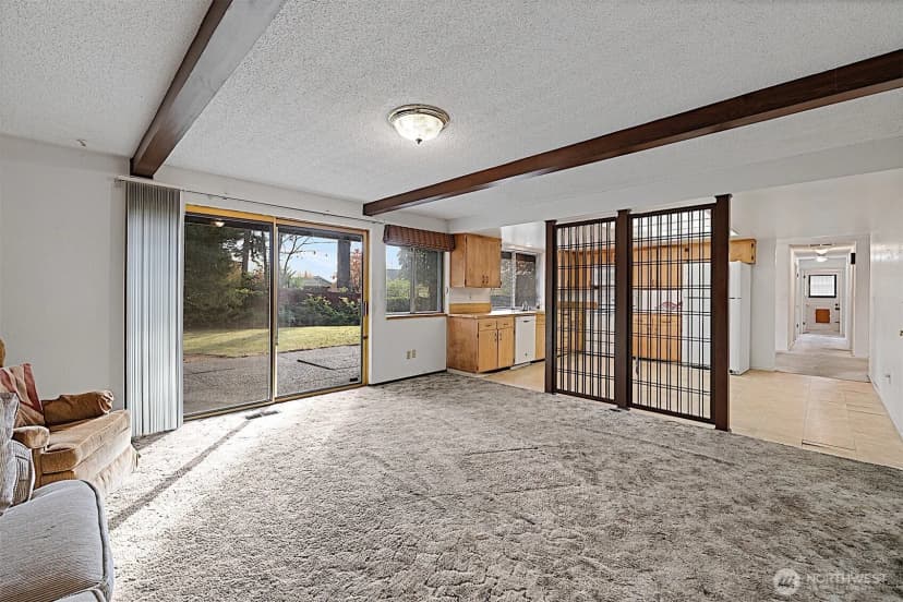 Property photo for 7407 Onyx Drive Sw, Lakewood photo 15