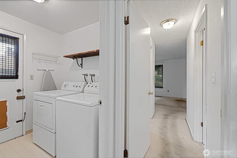 Property photo for 7407 Onyx Drive Sw, Lakewood photo 24