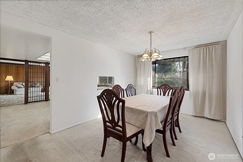 Property photo for 7407 Onyx Drive Sw, Lakewood photo 9