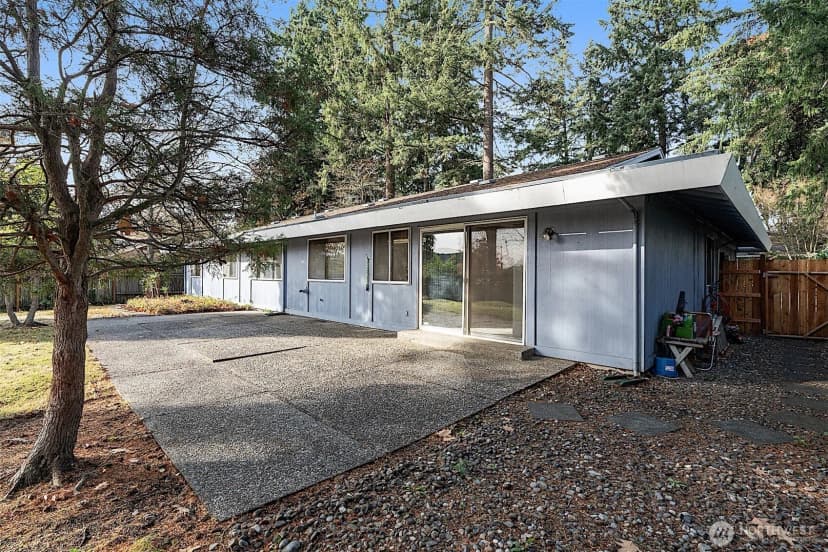 Property photo for 7407 Onyx Drive Sw, Lakewood photo 36