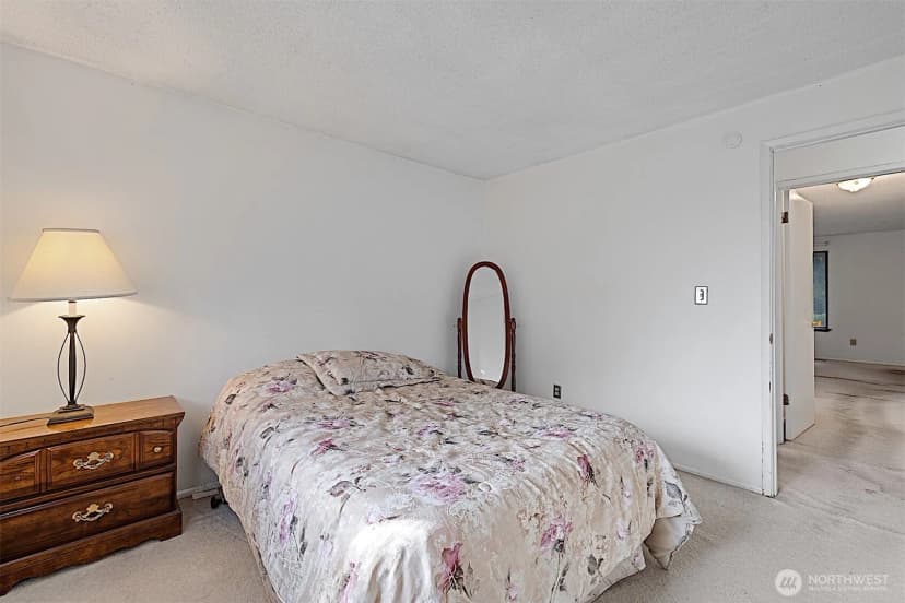 Property photo for 7407 Onyx Drive Sw, Lakewood photo 18