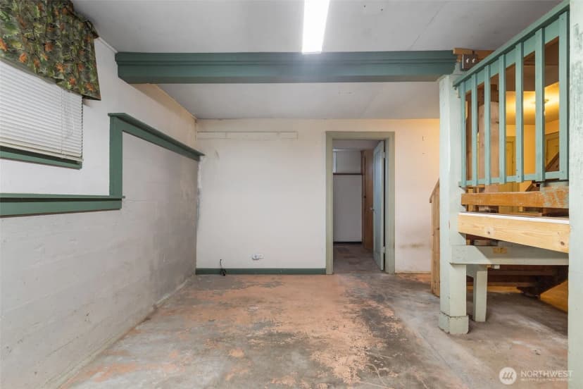 Property photo for 12207 S 14th Avenue, Seattle photo 26