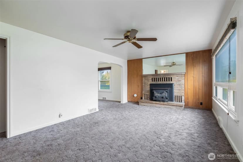 Property photo for 12207 S 14th Avenue, Seattle photo 5