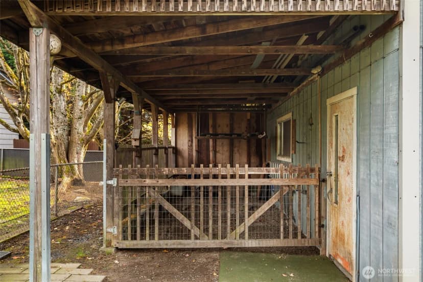 Property photo for 12207 S 14th Avenue, Seattle photo 35