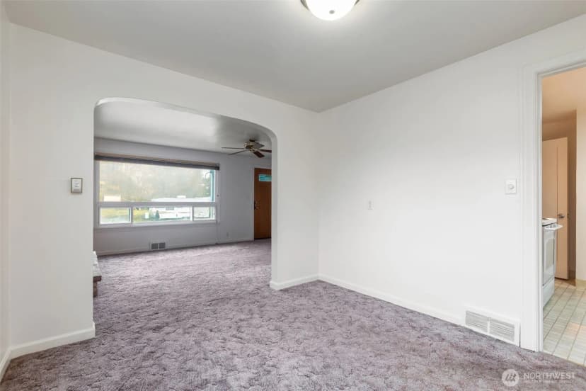 Property photo for 12207 S 14th Avenue, Seattle photo 9