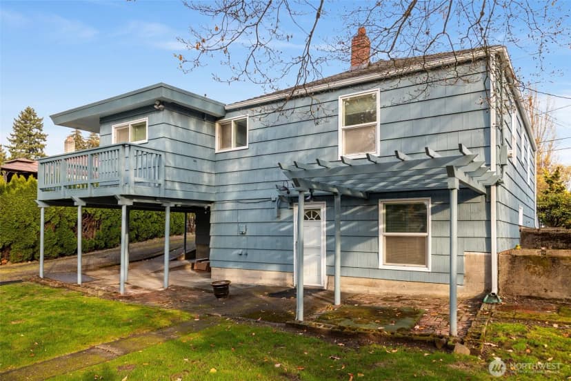 Property photo for 12207 S 14th Avenue, Seattle photo 36