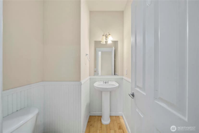 Property photo for 4942 97th Avenue W, University Place photo 17