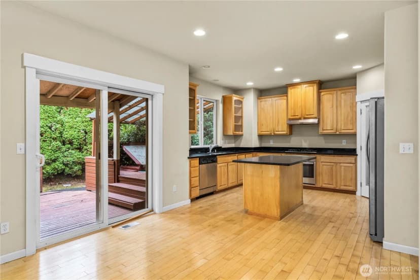 Property photo for 4942 97th Avenue W, University Place photo 32
