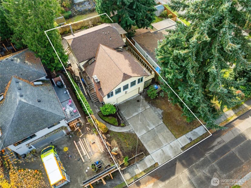 Property photo for 3951 Sw Austin Street, Seattle photo 25