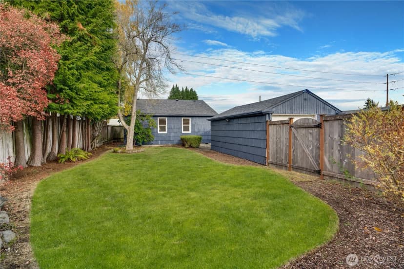 Property photo for 4818 N 14th Street, Tacoma photo 28