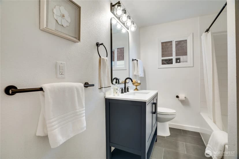 Property photo for 4818 N 14th Street, Tacoma photo 12
