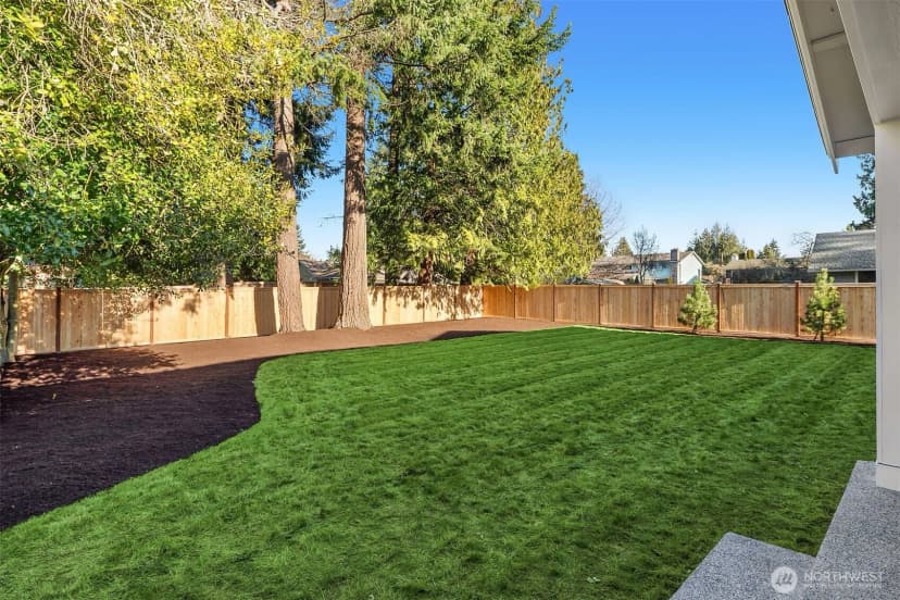 Property photo for 8427 200th Street Sw, Edmonds photo 30