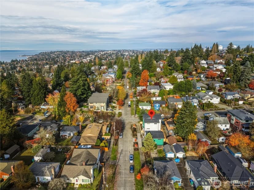 Property photo for 7552 39th Avenue Sw, Seattle photo 19