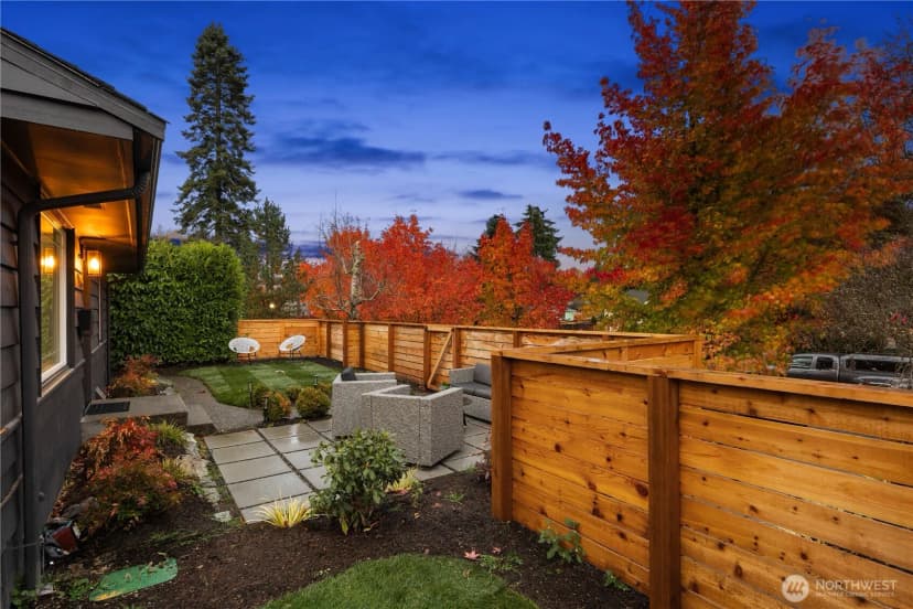 Property photo for 3419 48th Avenue Sw, Seattle photo 5