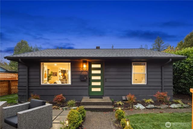 Property photo for 3419 48th Avenue Sw, Seattle
