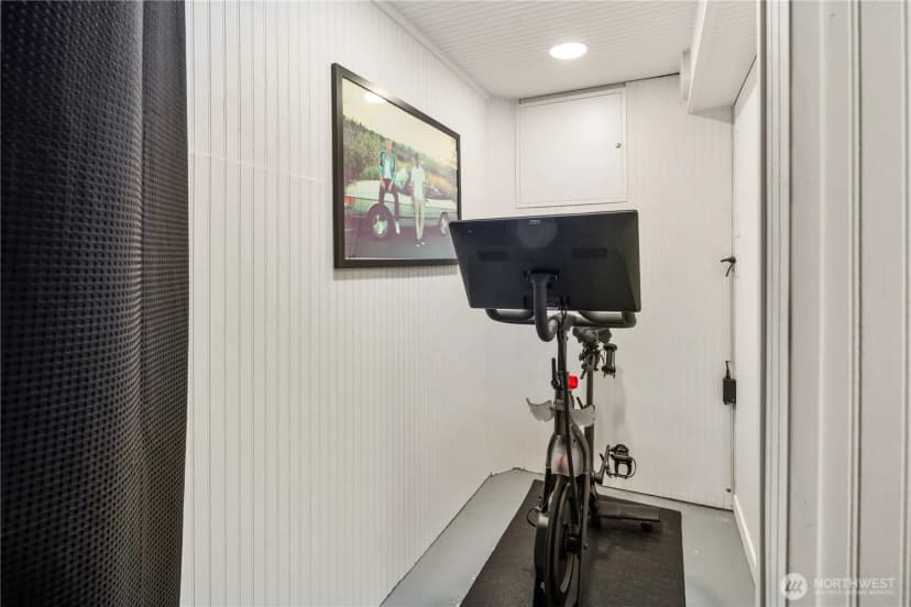 Property photo for 3419 48th Avenue Sw, Seattle photo 37