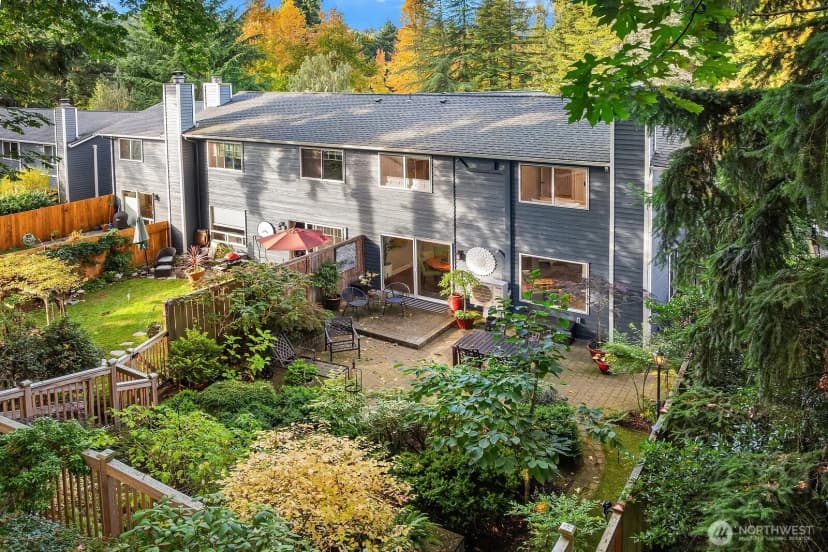 Property photo for 10037 Ne 127th Place #8, Kirkland photo 36