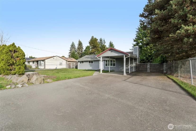 Property photo for 9321 Sharon Drive, Everett photo 26
