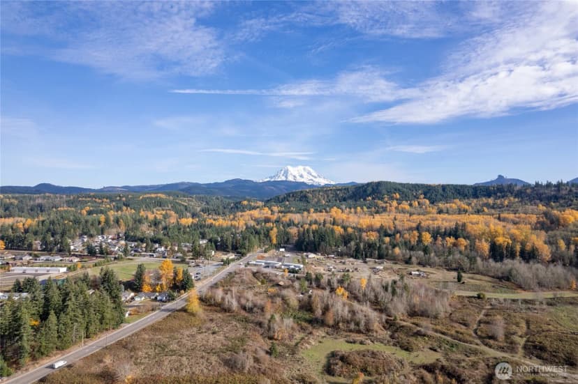 Property photo for 202 Prospect Street E, Eatonville photo 39