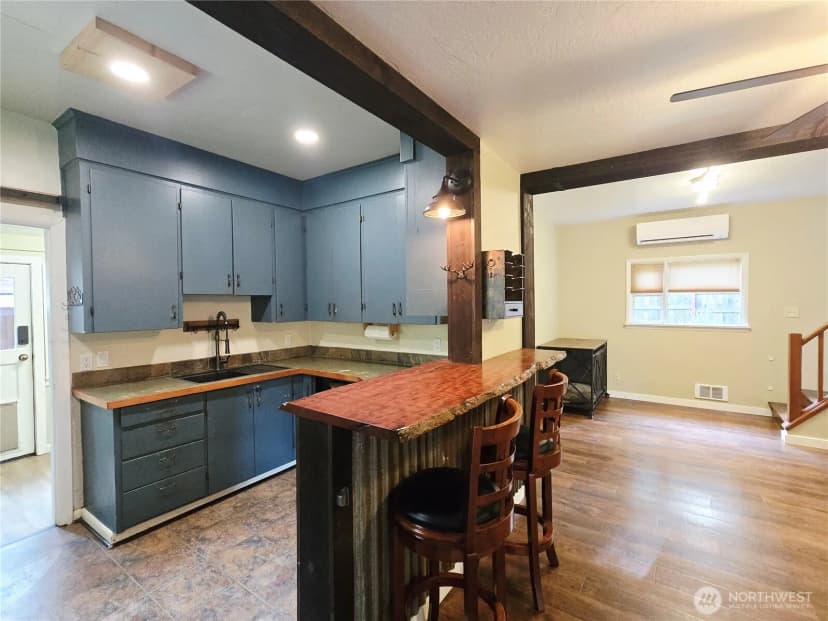 Property photo for 180 Skyline Drive, Port Angeles photo 9