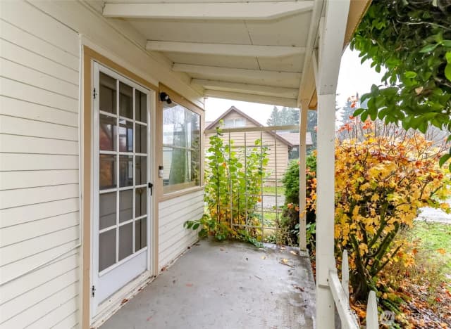 Property photo for 31704 102nd Avenue Se, Auburn photo 4