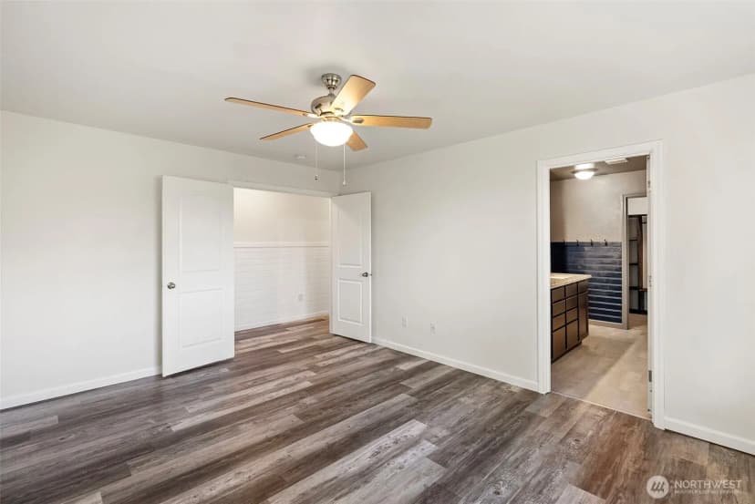 Property photo for 4233 Se Horsehead Way, Port Orchard photo 23