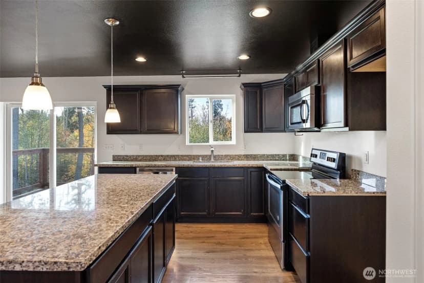 Property photo for 4233 Se Horsehead Way, Port Orchard photo 12