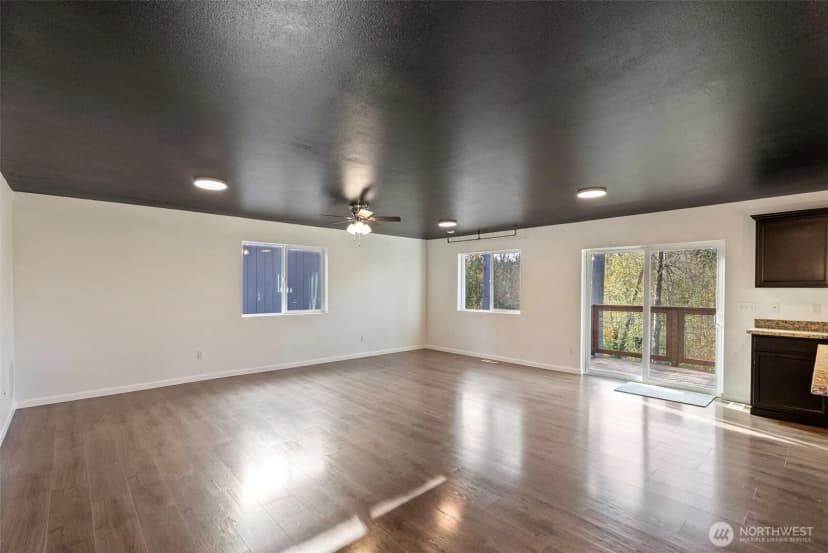 Property photo for 4233 Se Horsehead Way, Port Orchard photo 18