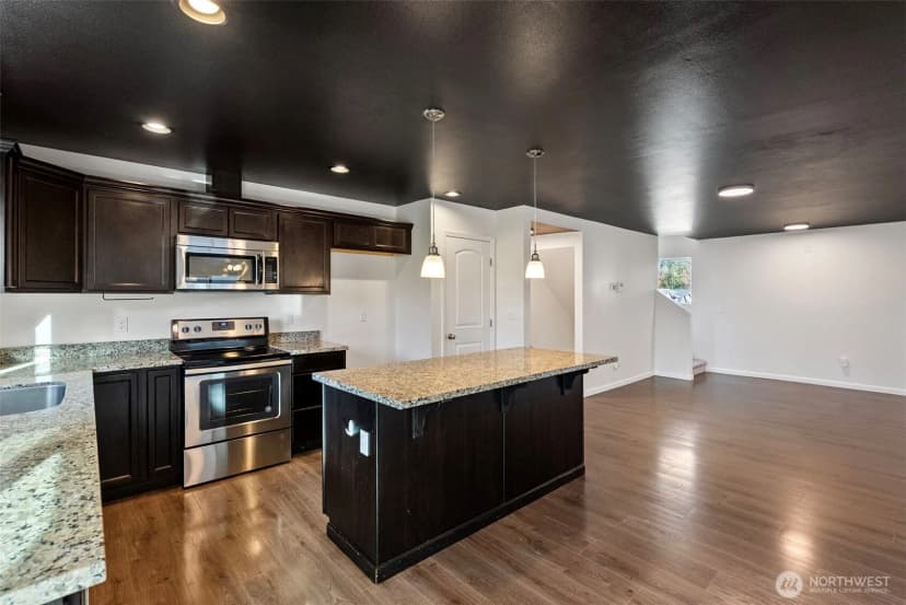 Property photo for 4233 Se Horsehead Way, Port Orchard photo 13
