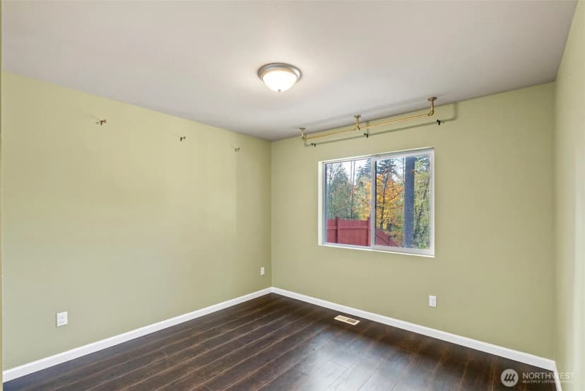 Property photo for 4233 Se Horsehead Way, Port Orchard photo 6