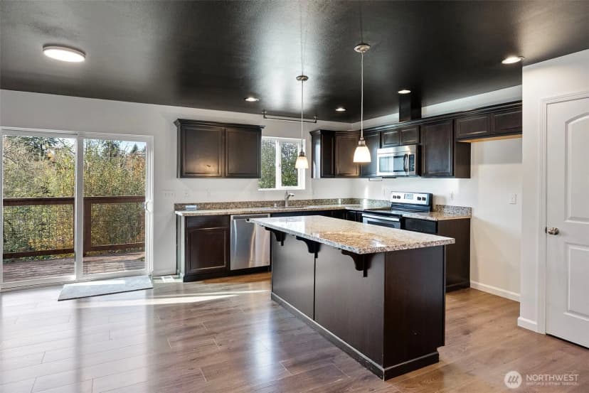 Property photo for 4233 Se Horsehead Way, Port Orchard photo 15