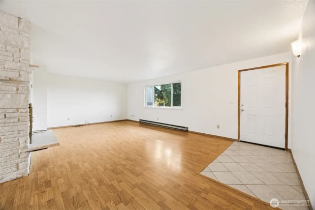Property photo for 11821 74th Ave East, Puyallup photo 3