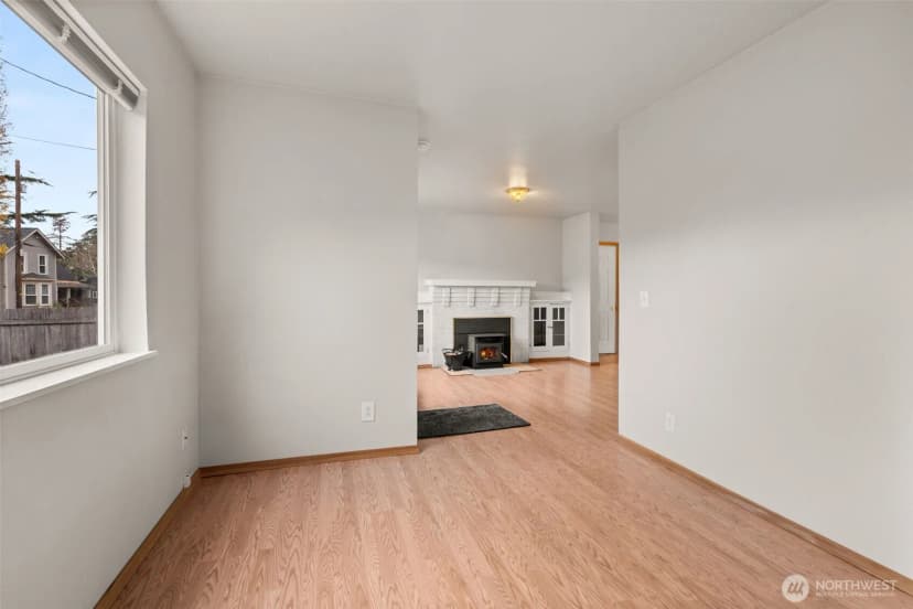 Property photo for 600 S Diamond Street, Centralia photo 14