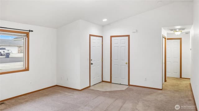 Property photo for 940 S Capstone Avenue, Othello photo 3