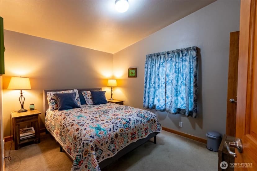 Property photo for 182 Point Drive, Oroville photo 9