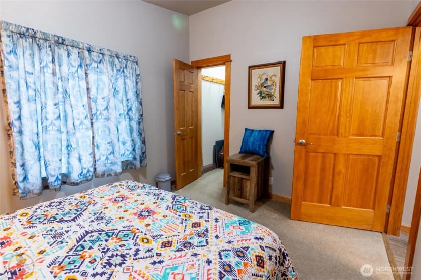 Property photo for 182 Point Drive, Oroville photo 10