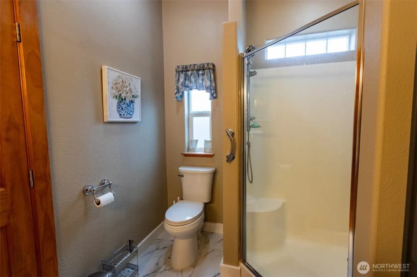 Property photo for 182 Point Drive, Oroville photo 25