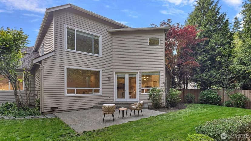 Property photo for 110 247th Avenue Se, Sammamish photo 39