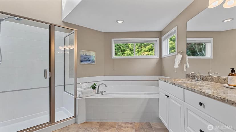 Property photo for 110 247th Avenue Se, Sammamish photo 26